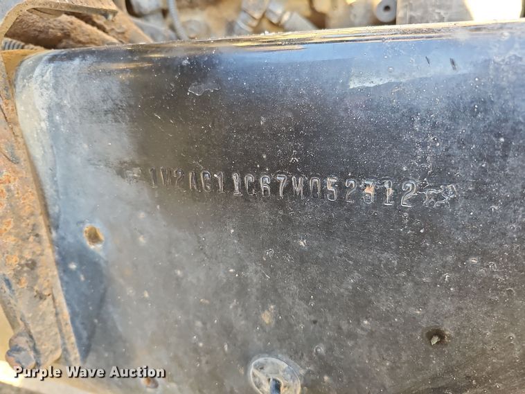 image for item IO9751 2007 Mack CV713 Granite  semi truck