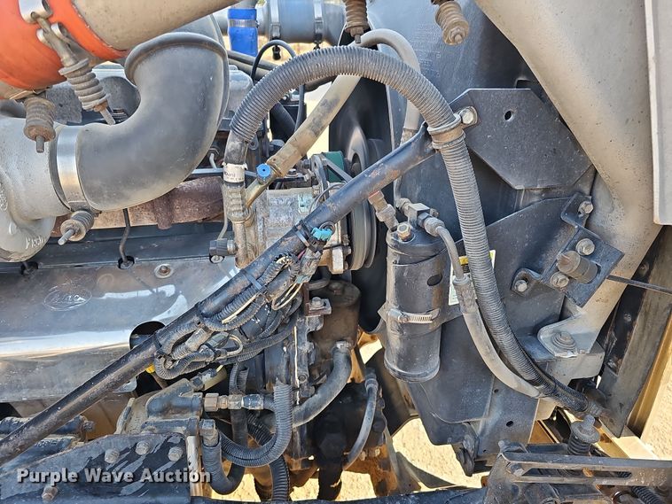 image for item IO9755 1999 Mack RD690S dump truck