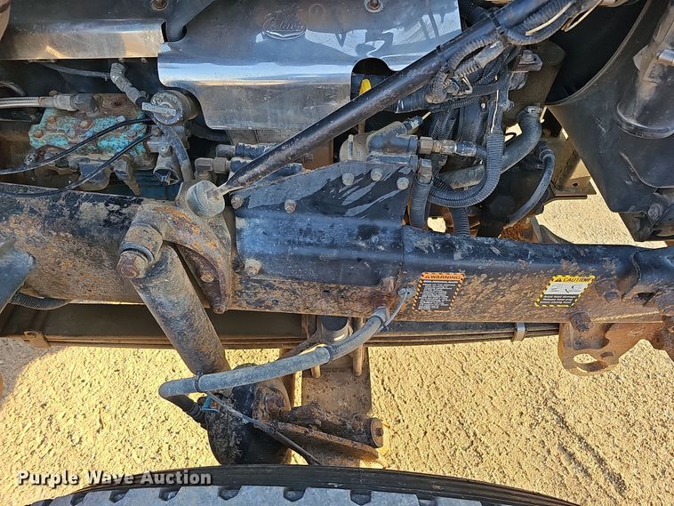 image for item IO9755 1999 Mack RD690S dump truck