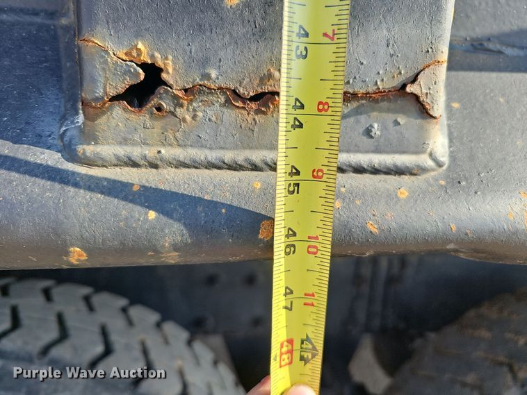 image for item IO9756 1997 Mack RD688S dump truck