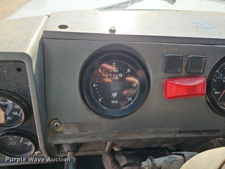 image for item IO9756 1997 Mack RD688S dump truck