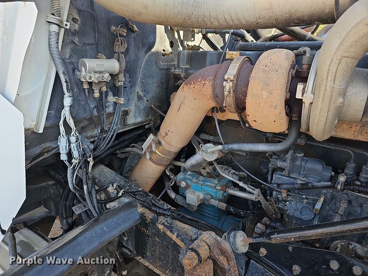 image for item IO9756 1997 Mack RD688S dump truck