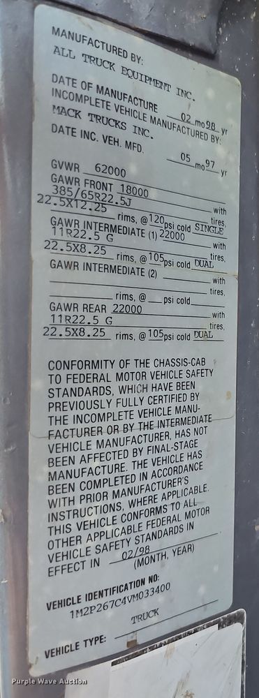 image for item IO9756 1997 Mack RD688S dump truck