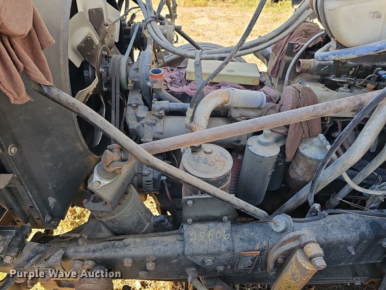 image for item IO9757 1997 Mack RD688S dump truck