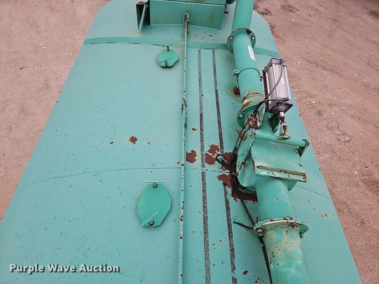 image for item IO9759 1990 Mack RD690S water truck