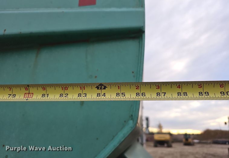 image for item IO9759 1990 Mack RD690S water truck