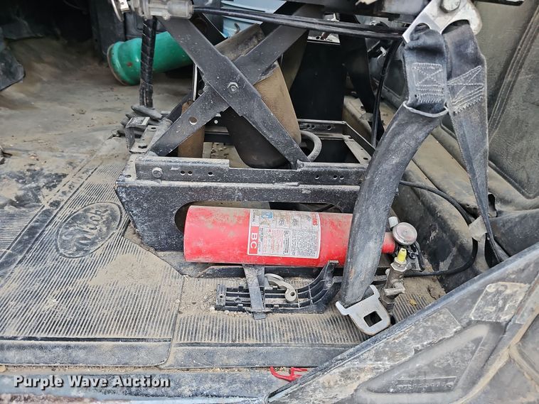 image for item IO9759 1990 Mack RD690S water truck