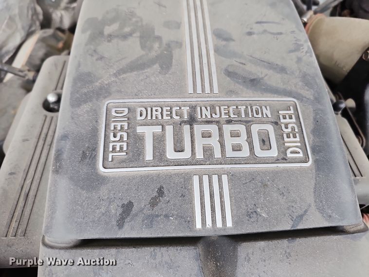 image for item IO9760 1995 Ford F350 XL flatbed pickup truck