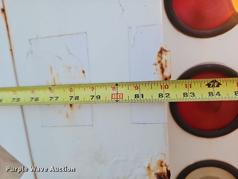 image for item IO9762 1996 International 4700 fuel truck