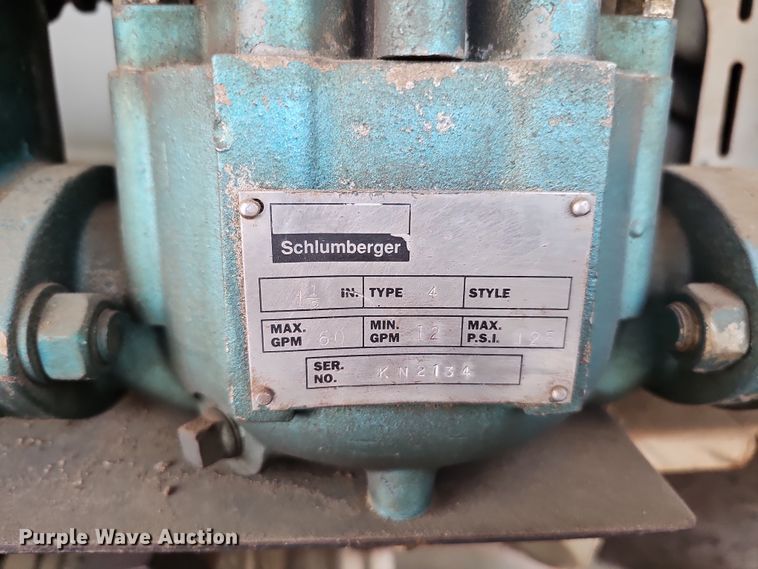 image for item IO9762 1996 International 4700 fuel truck