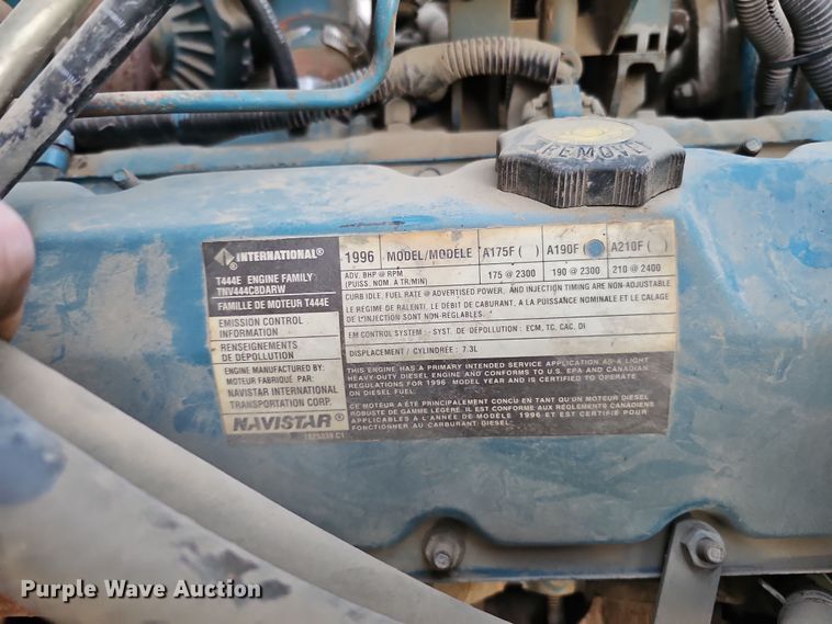 image for item IO9762 1996 International 4700 fuel truck