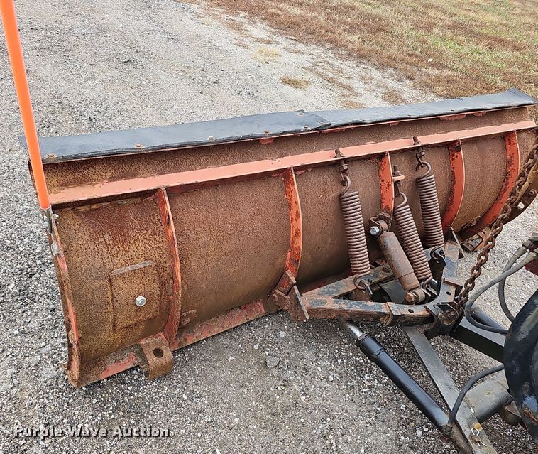 image for item IO9763 2001 Chevrolet Silverado 2500HD pickup truck