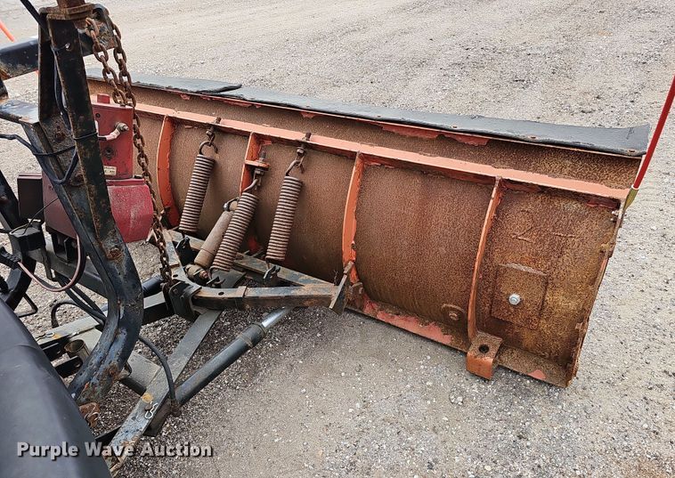 image for item IO9763 2001 Chevrolet Silverado 2500HD pickup truck