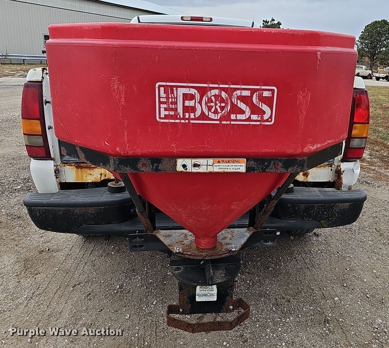 image for item IO9763 2001 Chevrolet Silverado 2500HD pickup truck