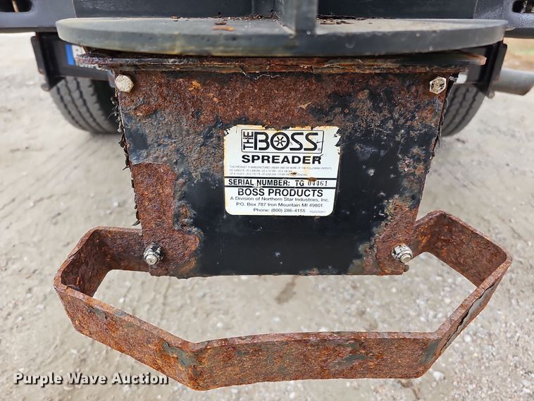 image for item IO9763 2001 Chevrolet Silverado 2500HD pickup truck