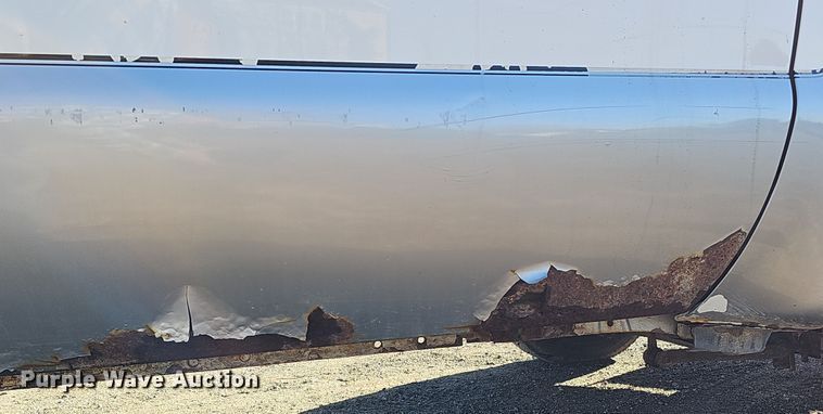 image for item IO9764 2002 Ford F250 Super Duty XL SuperCab pickup truck