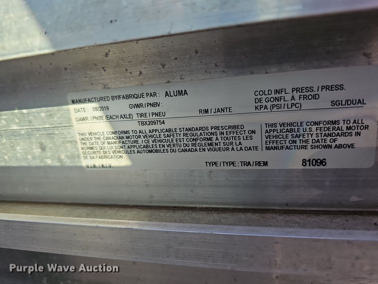 image for item IO9766 1995 Dodge  Ram 2500 flatbed pickup truck