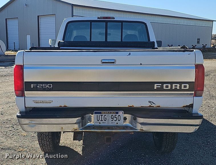 image for item IO9767 1997 Ford F250HD SuperCab pickup truck