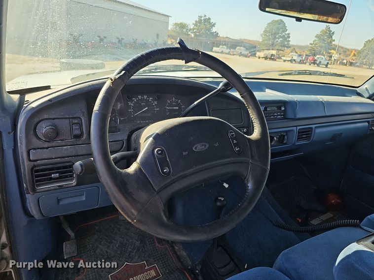 image for item IO9767 1997 Ford F250HD SuperCab pickup truck