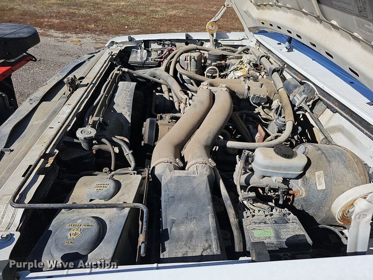 image for item IO9767 1997 Ford F250HD SuperCab pickup truck