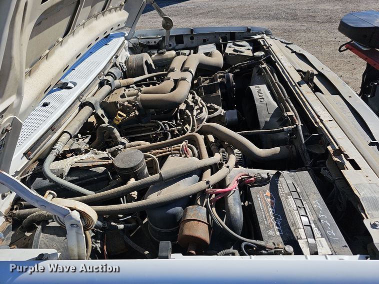 image for item IO9767 1997 Ford F250HD SuperCab pickup truck