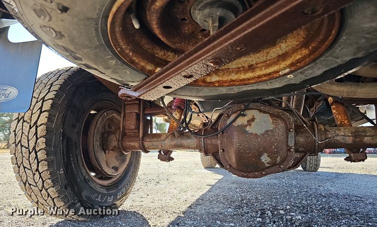 image for item IO9767 1997 Ford F250HD SuperCab pickup truck