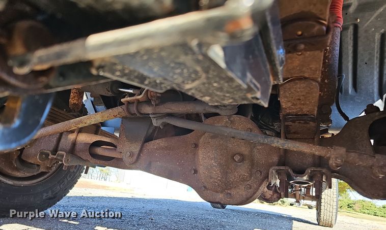 image for item IO9767 1997 Ford F250HD SuperCab pickup truck