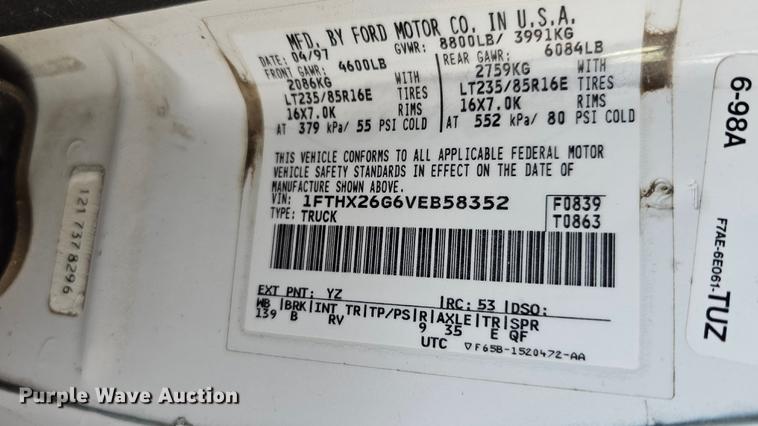 image for item IO9767 1997 Ford F250HD SuperCab pickup truck