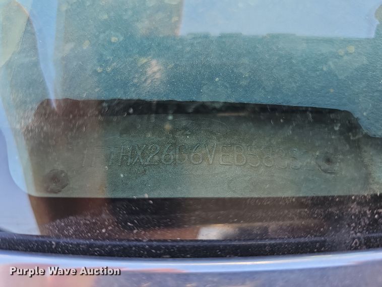 image for item IO9767 1997 Ford F250HD SuperCab pickup truck