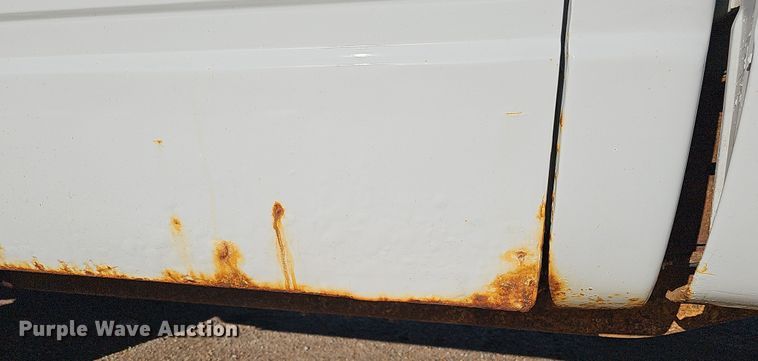 image for item IO9768 1994 Chevrolet K2500 pickup truck