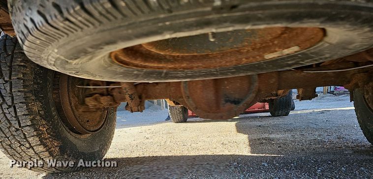 image for item IO9768 1994 Chevrolet K2500 pickup truck