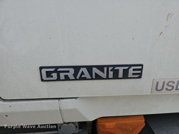 image for item IO9769 2007 Mack CV713 Granite semi truck