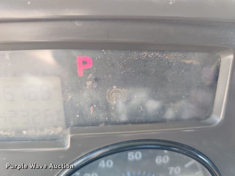 image for item IO9769 2007 Mack CV713 Granite semi truck