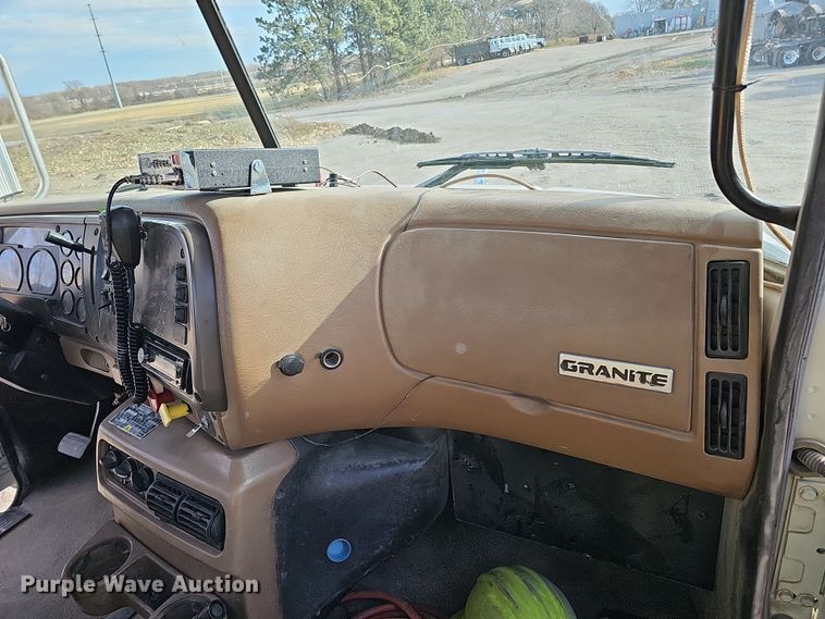 image for item IO9769 2007 Mack CV713 Granite semi truck