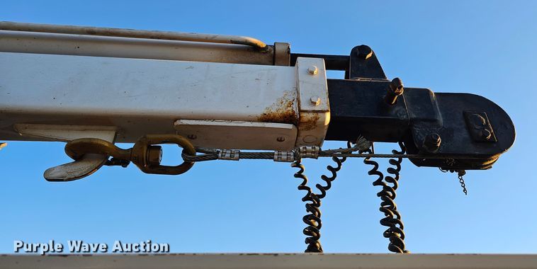 image for item IO9770 2011 Ford F350 Super Duty XL utility bed pickup truck