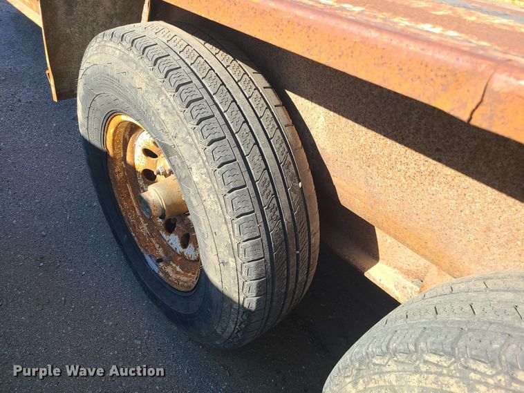 image for item DI3028 2000 Towmaster  equipment trailer