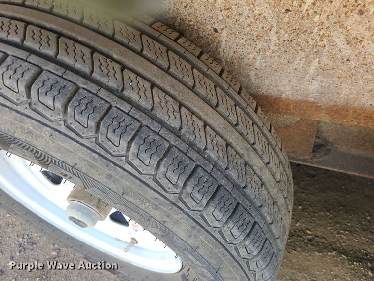 image for item DI3028 2000 Towmaster  equipment trailer