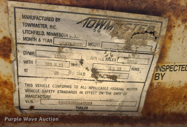 image for item DI3028 2000 Towmaster  equipment trailer