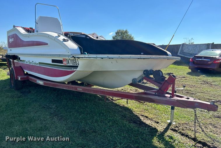 image for item DJ6430 1991  Angler Fun 'n' Sun Cruiser boat