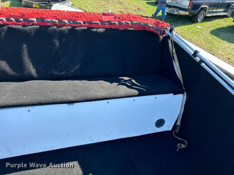 image for item DJ6430 1991  Angler Fun 'n' Sun Cruiser boat