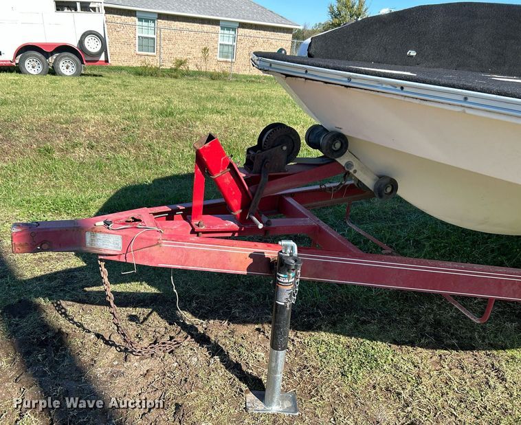 image for item DJ6430 1991  Angler Fun 'n' Sun Cruiser boat