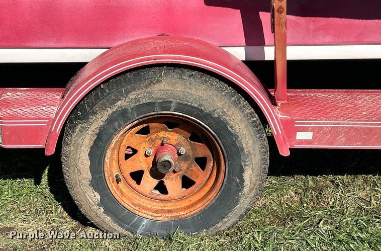 image for item DJ6430 1991  Angler Fun 'n' Sun Cruiser boat