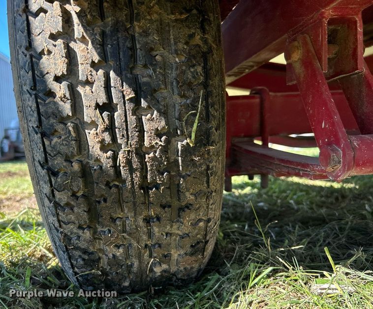 image for item DJ6430 1991  Angler Fun 'n' Sun Cruiser boat