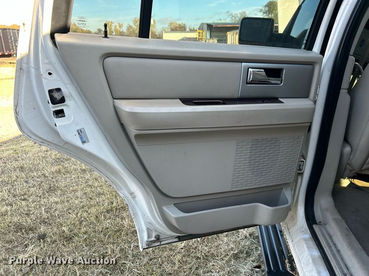 image for item DJ6459 2008 Ford Expedition  SUV