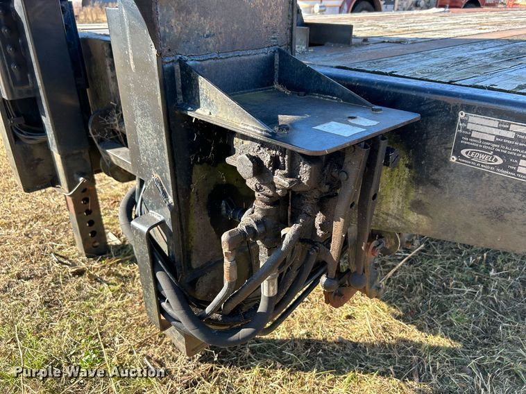 image for item DJ6460 1996 Ledwell  tilt deck equipment trailer