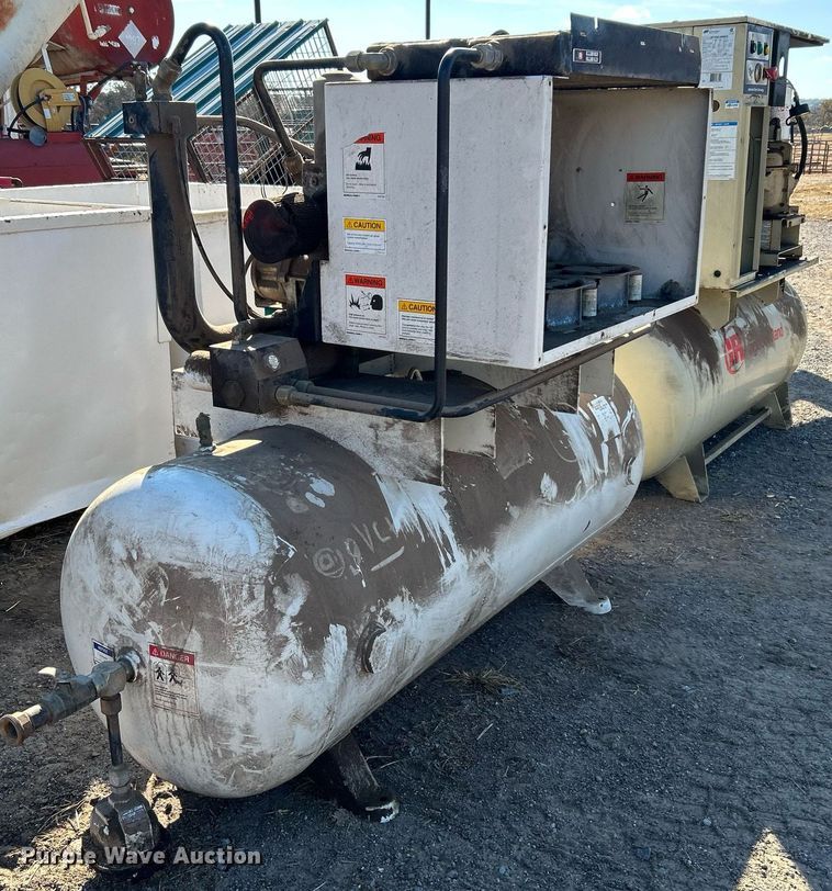 image for item DJ6462 (2) Ingersoll Rand air compressors