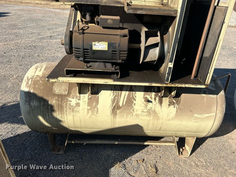 image for item DJ6462 (2) Ingersoll Rand air compressors