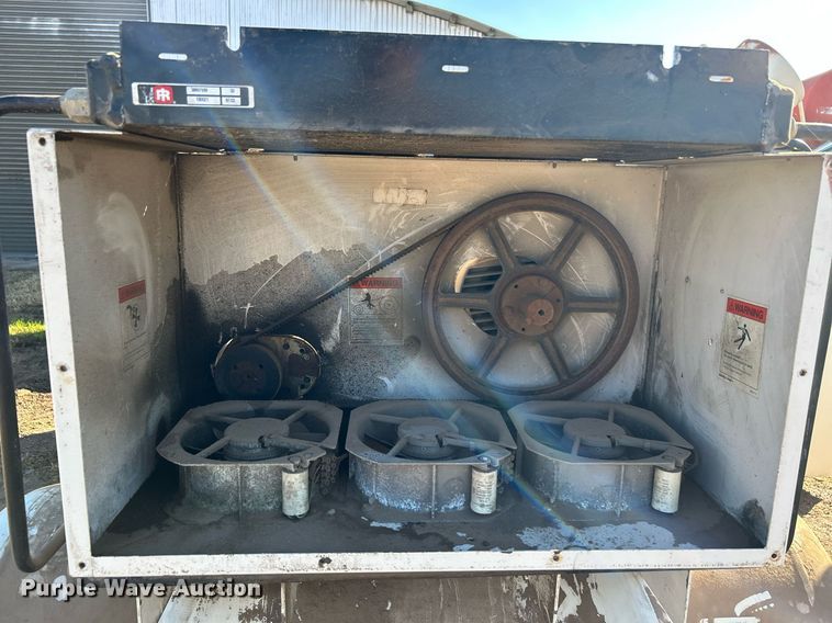 image for item DJ6462 (2) Ingersoll Rand air compressors