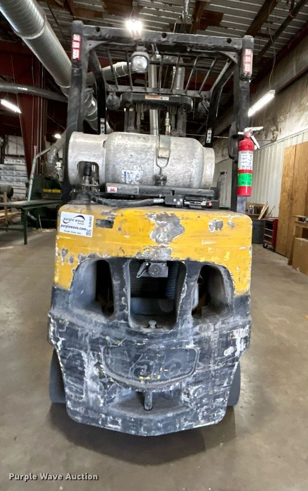 image for item DJ6463 2007 Yale GLC060VXNVSE088  forklift