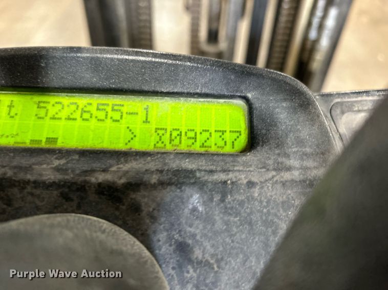 image for item DJ6463 2007 Yale GLC060VXNVSE088  forklift